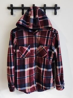 Realtree Burgundy Navy Plaid Hooded Utility Jacket